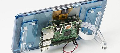 Hivatalos érintőképernyőt kaptak a Raspberry Pi miniszámítógépek