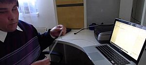 Így fejleszt iPhone-ra egy vak programozó