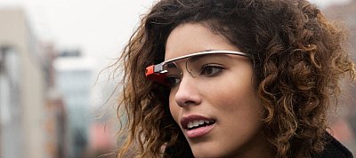 Teljes hardverelérést ad a Google Glass-hoz készült új, natív SDK